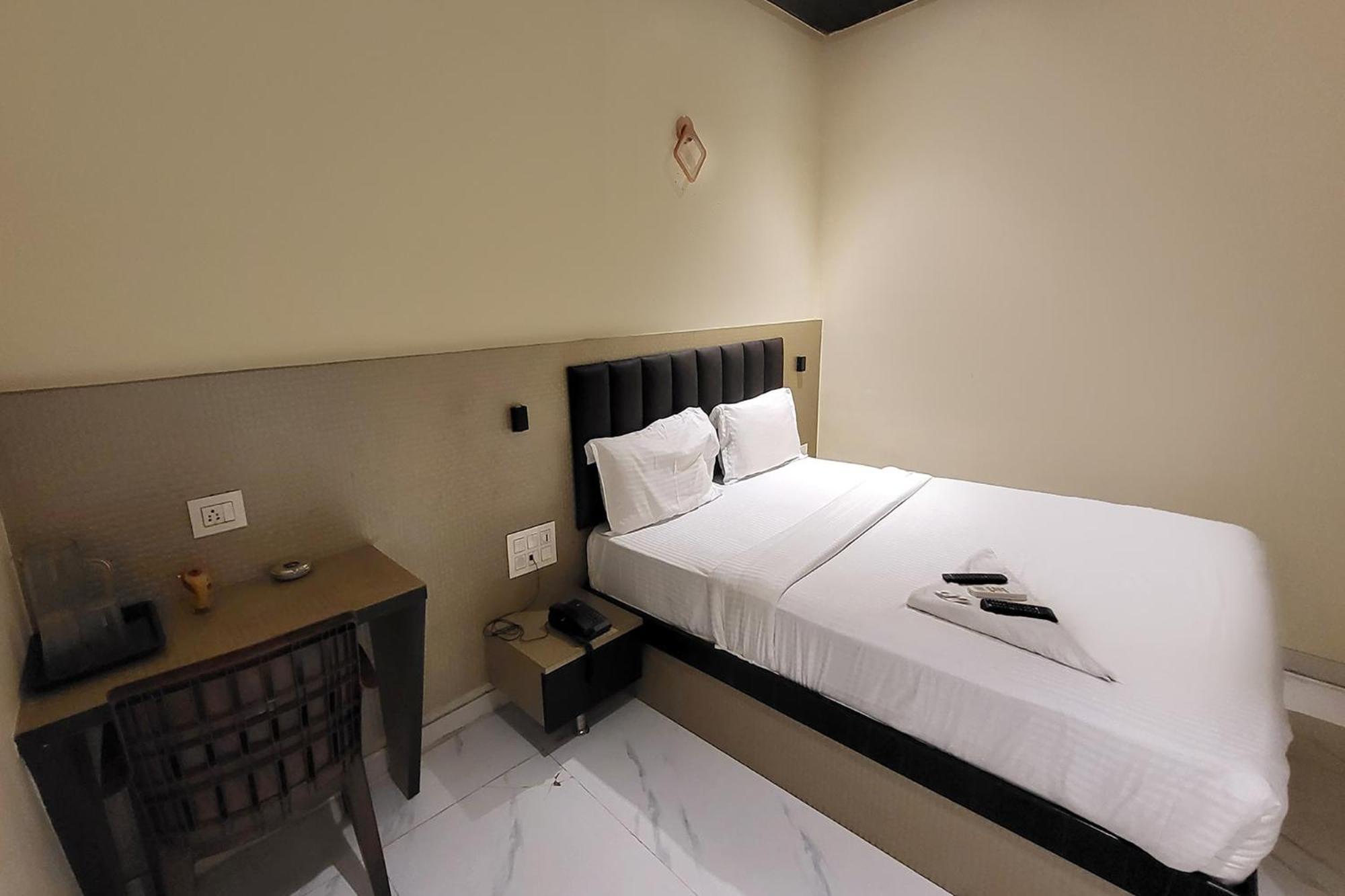 Fabhotel Prime Land - Nr Bkc مومباي المظهر الخارجي الصورة